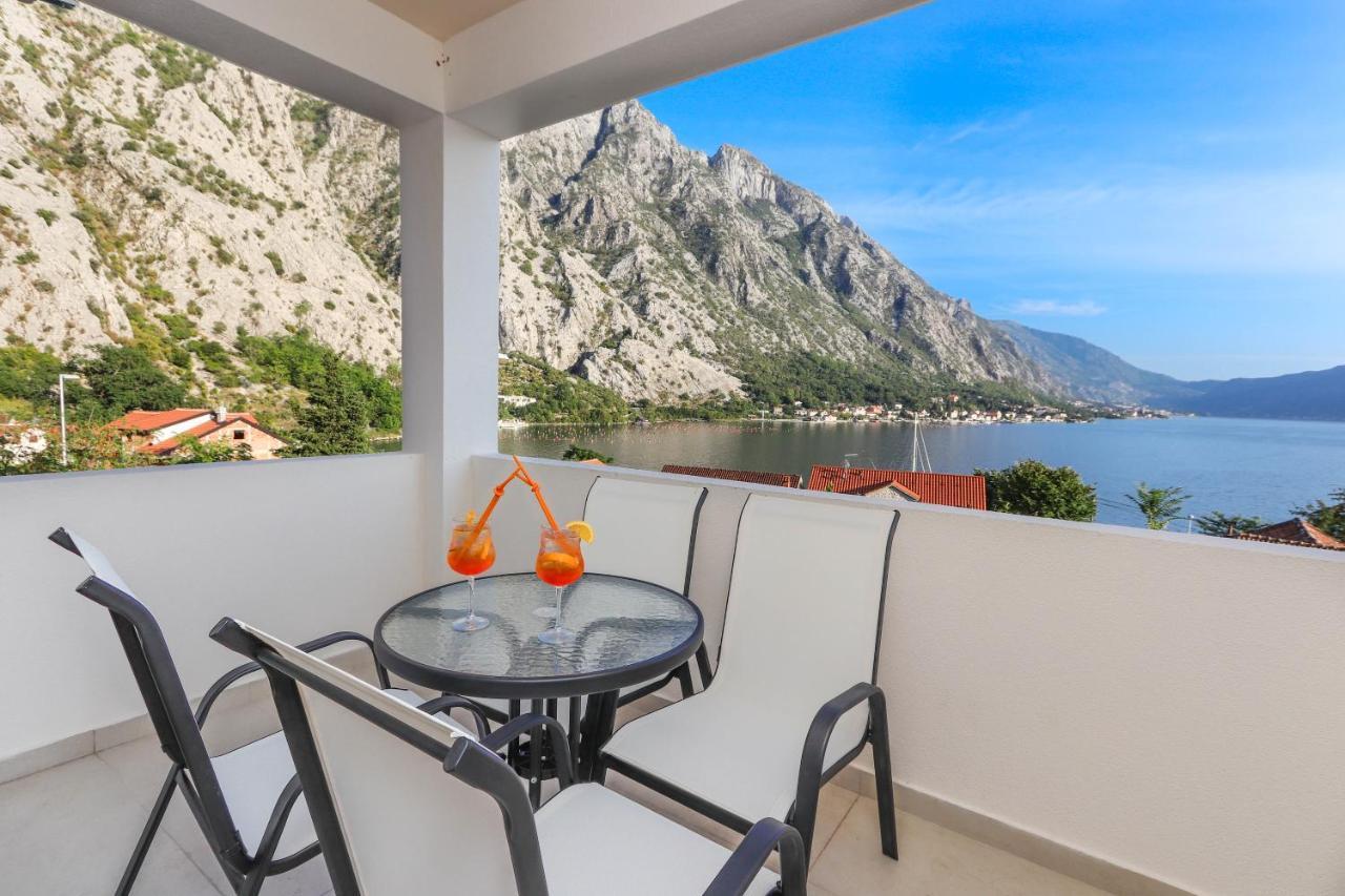 Sea Star Luxury Apartment Kotor Ngoại thất bức ảnh