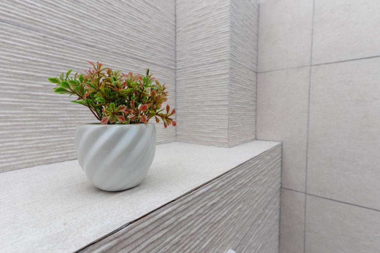 Sea Star Luxury Apartment Kotor Ngoại thất bức ảnh