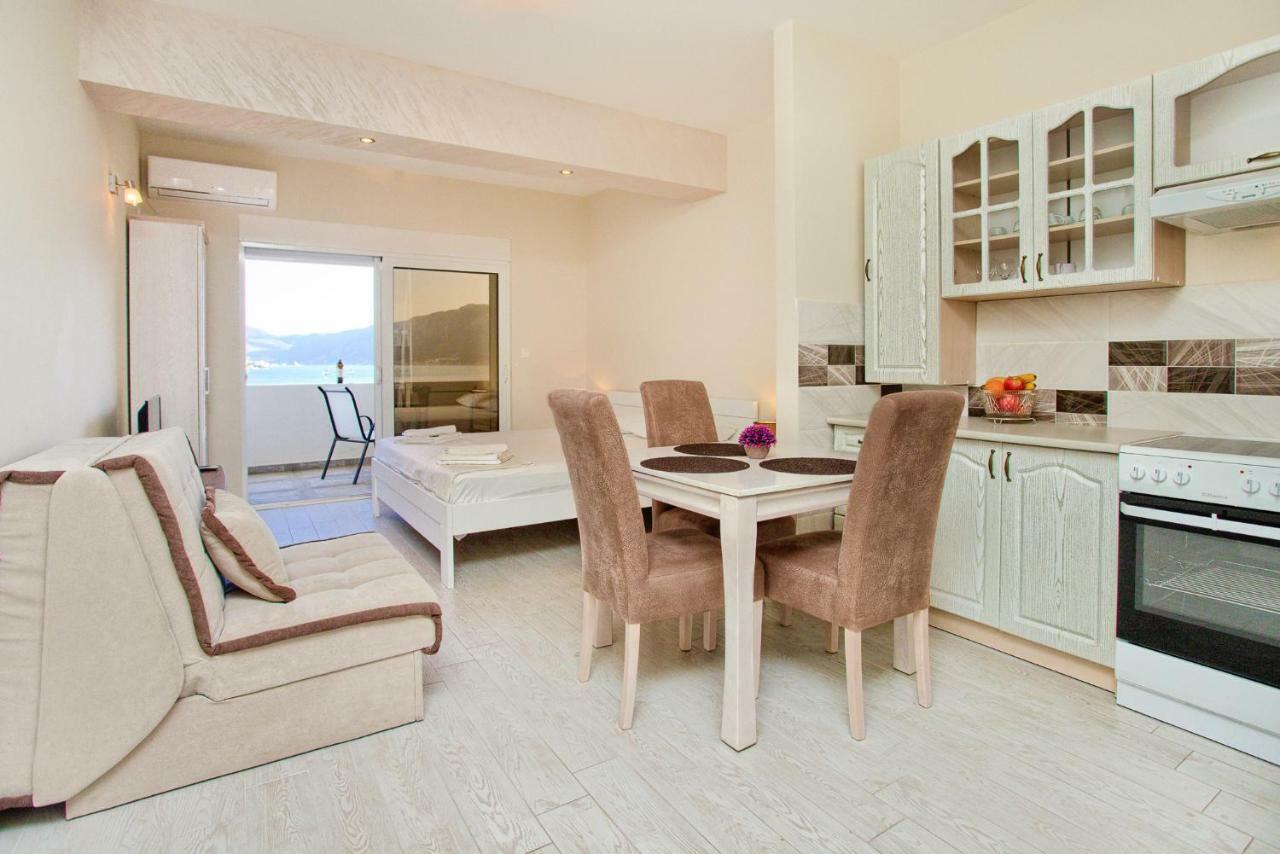 Sea Star Luxury Apartment Kotor Ngoại thất bức ảnh