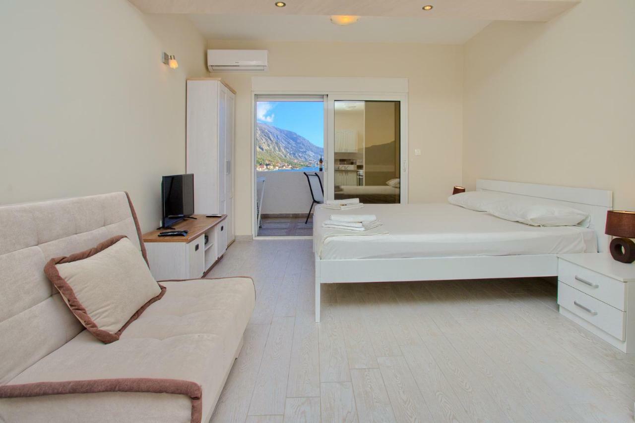 Sea Star Luxury Apartment Kotor Ngoại thất bức ảnh
