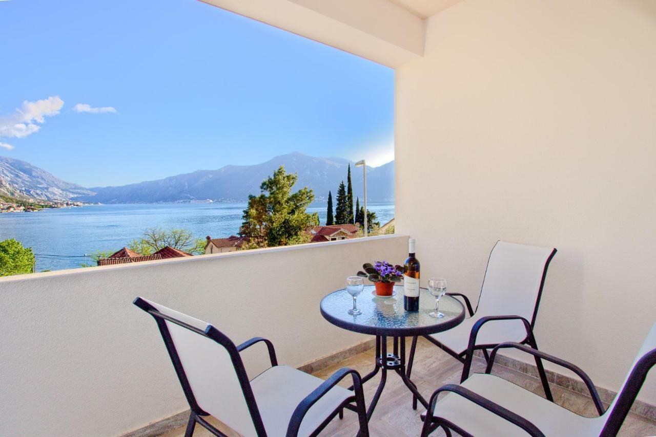 Sea Star Luxury Apartment Kotor Ngoại thất bức ảnh